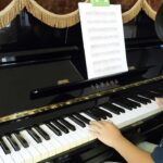 ゆっぴ作曲「バッタ」　夏休みの自由研究でピアノの曲を作曲しました。　小学校1年生　７才